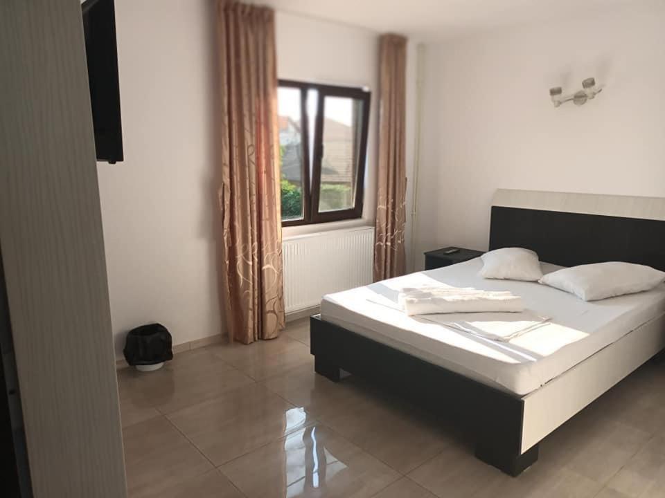 Vila Maranca Hotel 2 Mai Ngoại thất bức ảnh